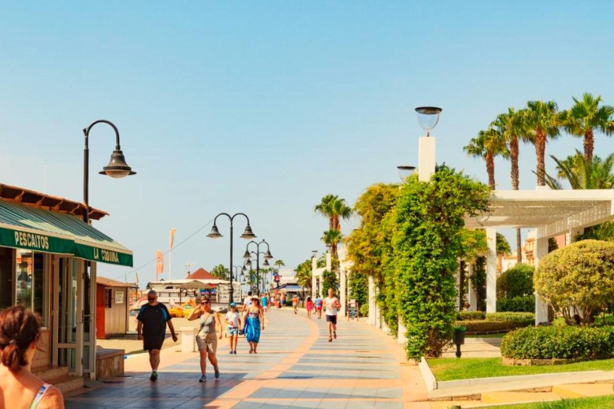 Santa Clara Modern & Exclusive Seafront Apartment Torremolinos Exteriör bild