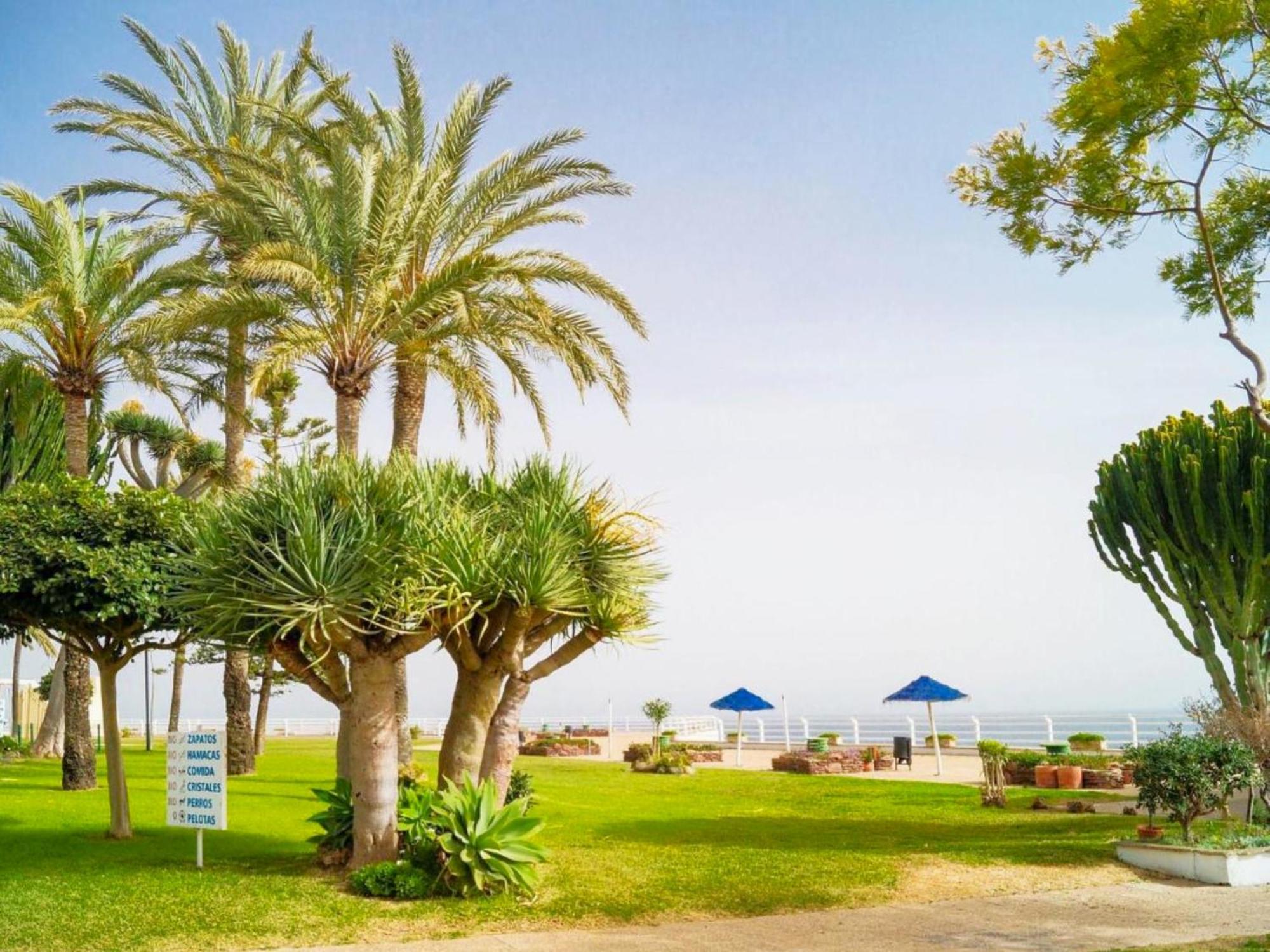 Santa Clara Modern & Exclusive Seafront Apartment Torremolinos Exteriör bild